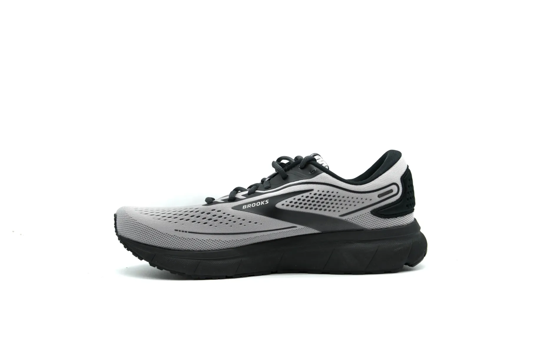 BROOKS Trace 2