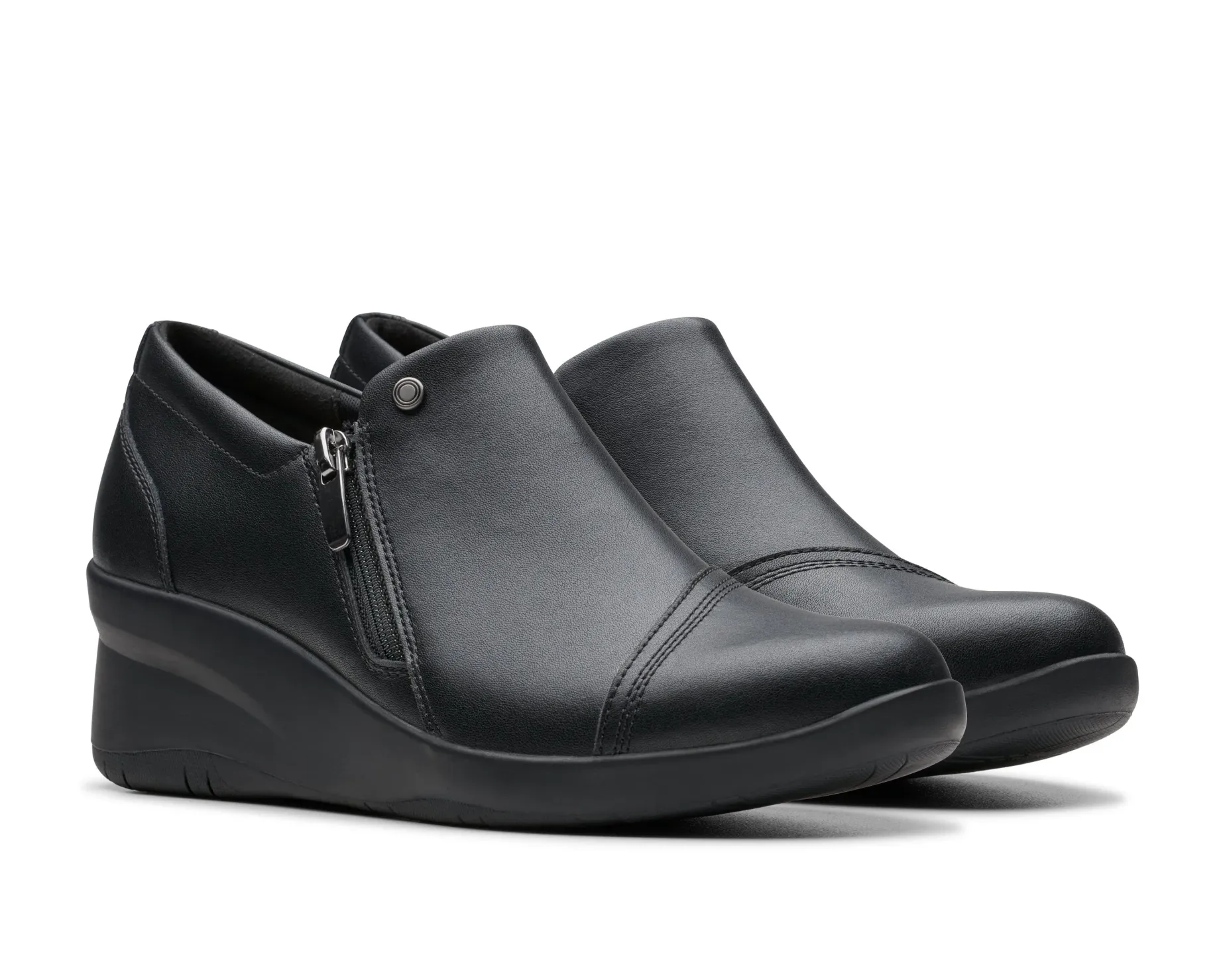 CLARKS Suttyn Zip