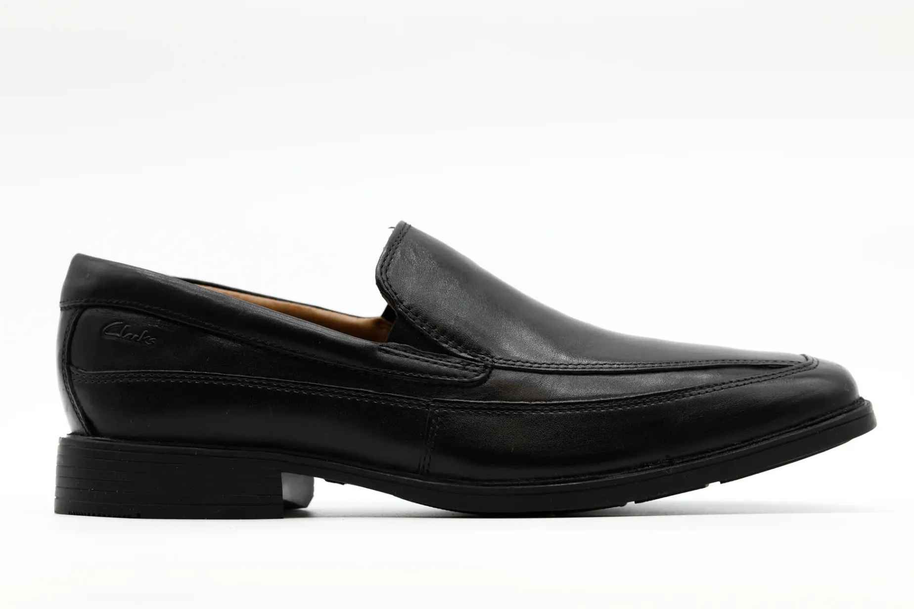 CLARKS Tilden Free