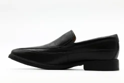 CLARKS Tilden Free