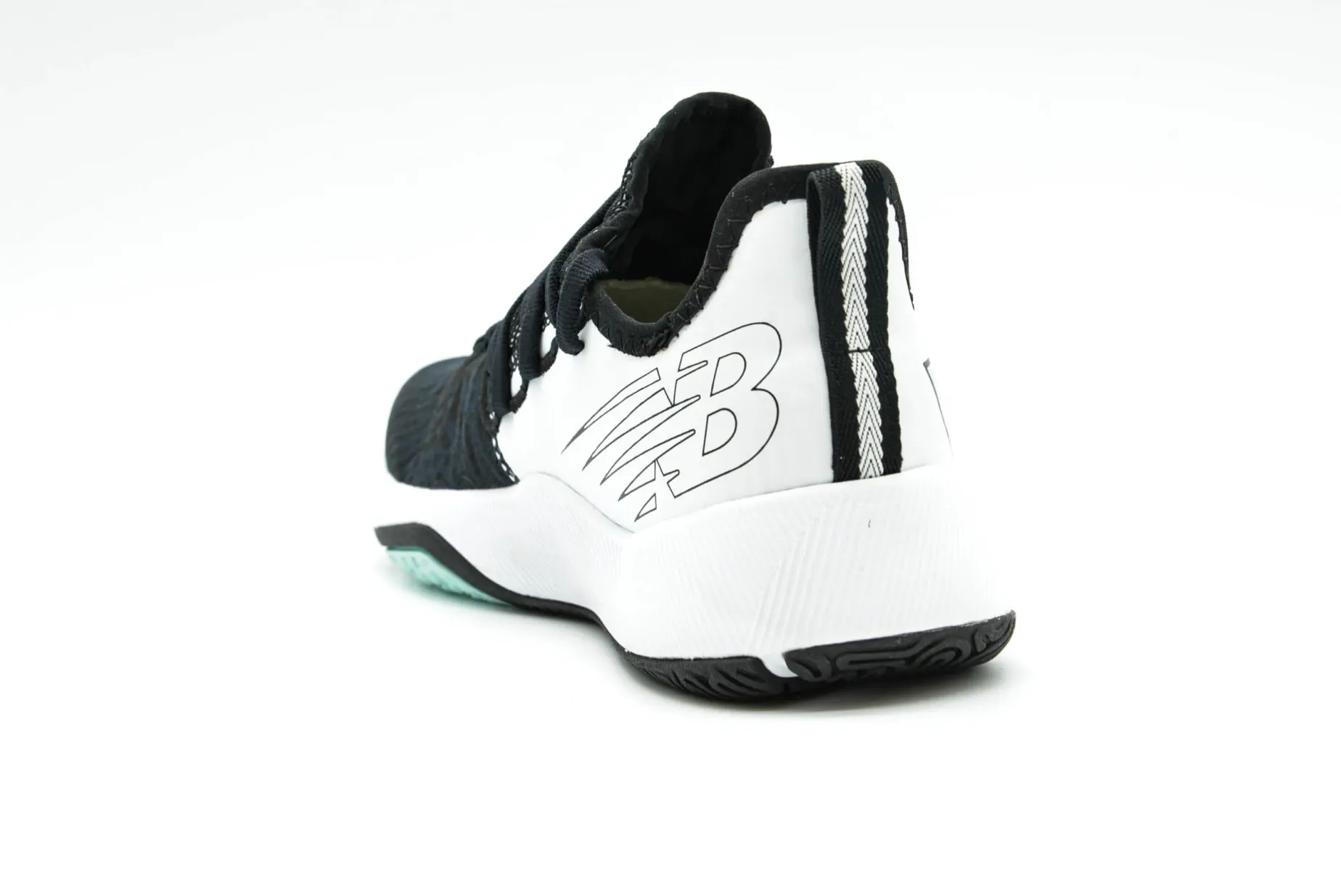 NEW BALANCE FuelCell 100