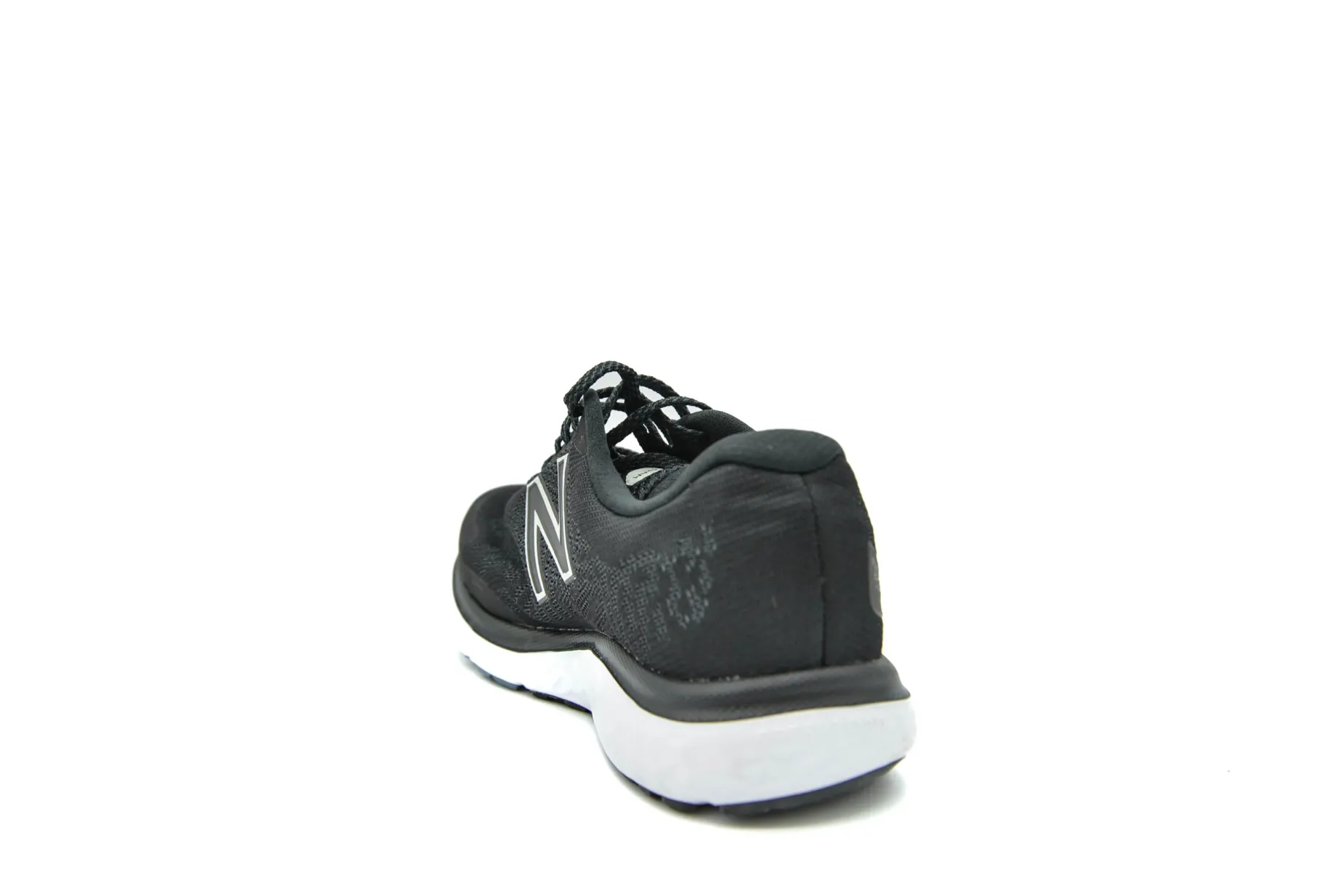 NEW BALANCE 680v7
