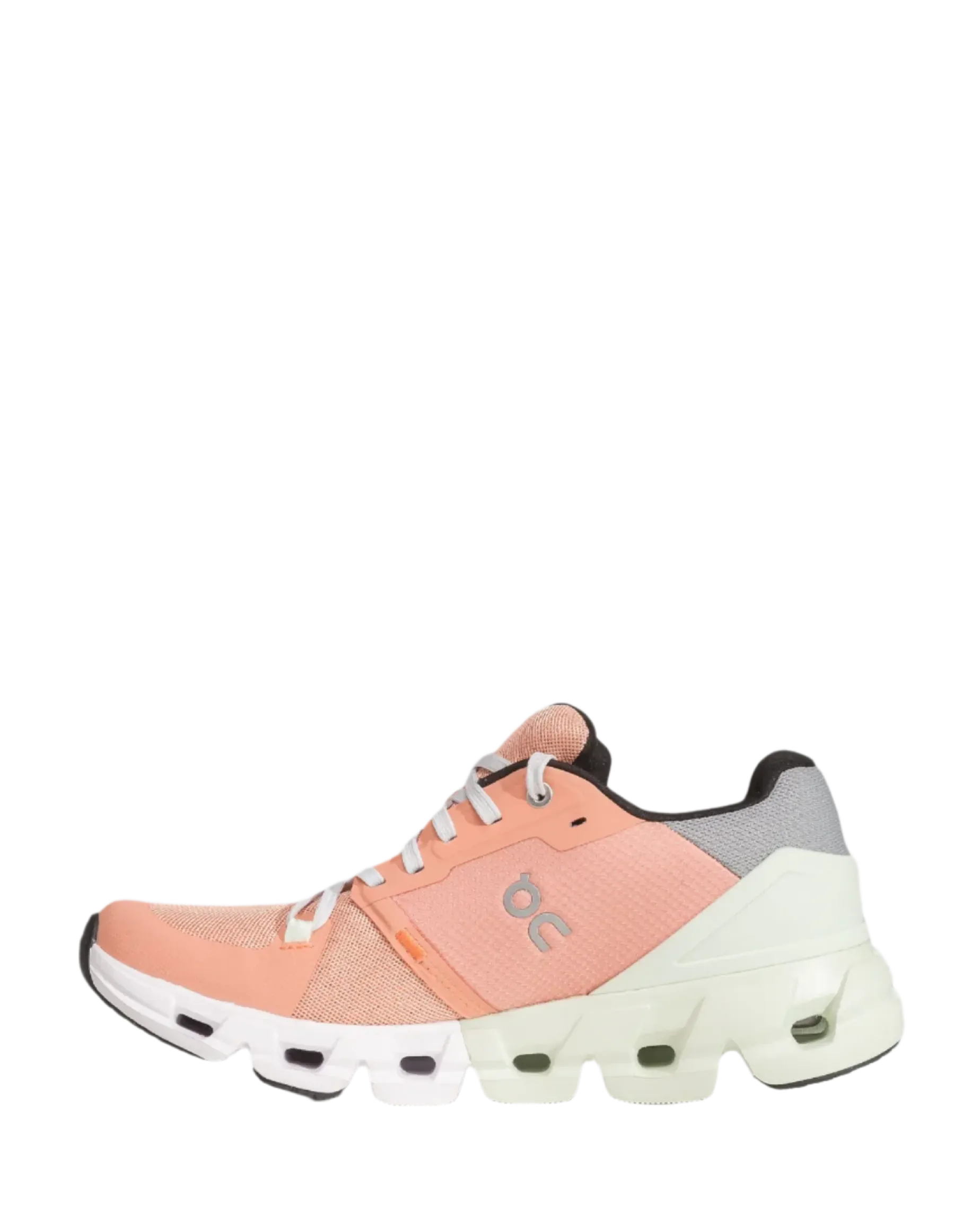 ON CLOUDFLYER 4