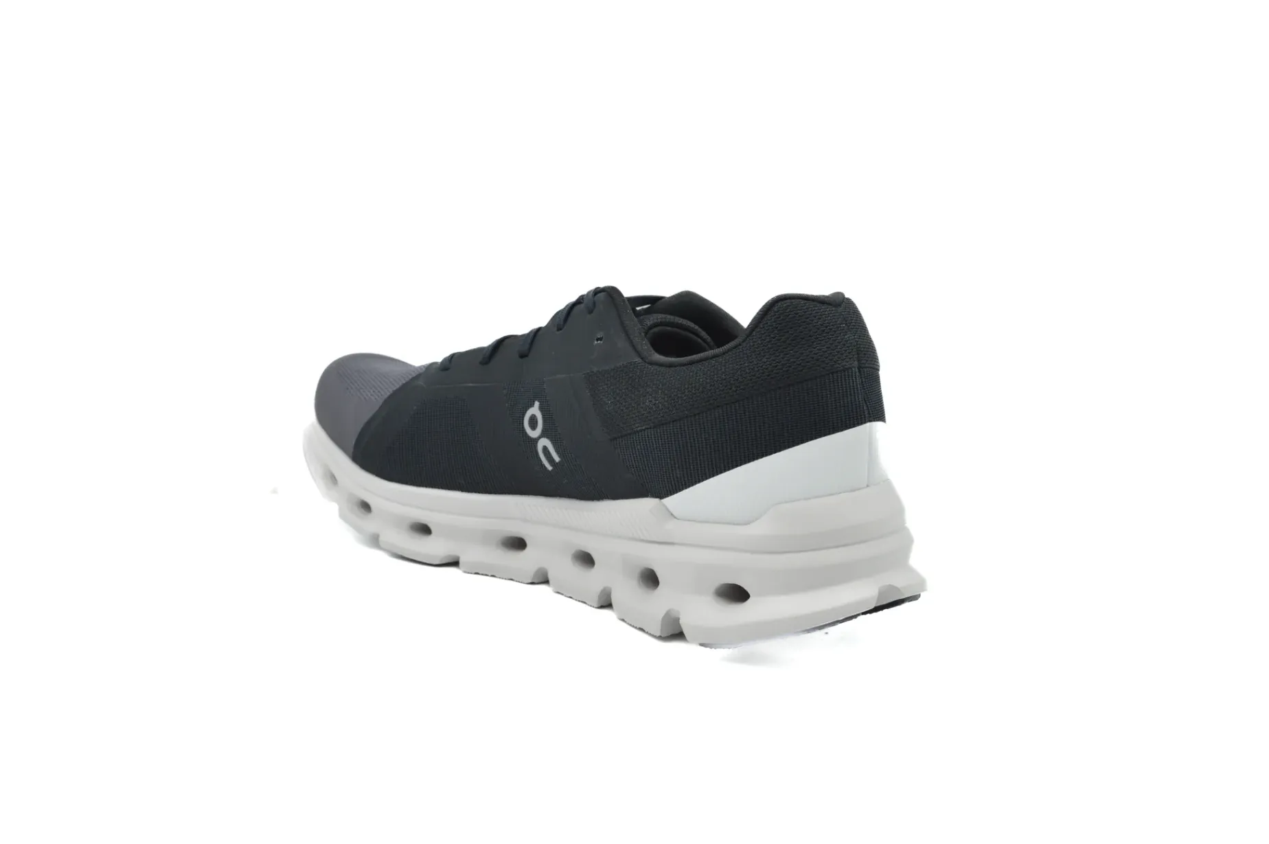 ON Cloudrunner Wide