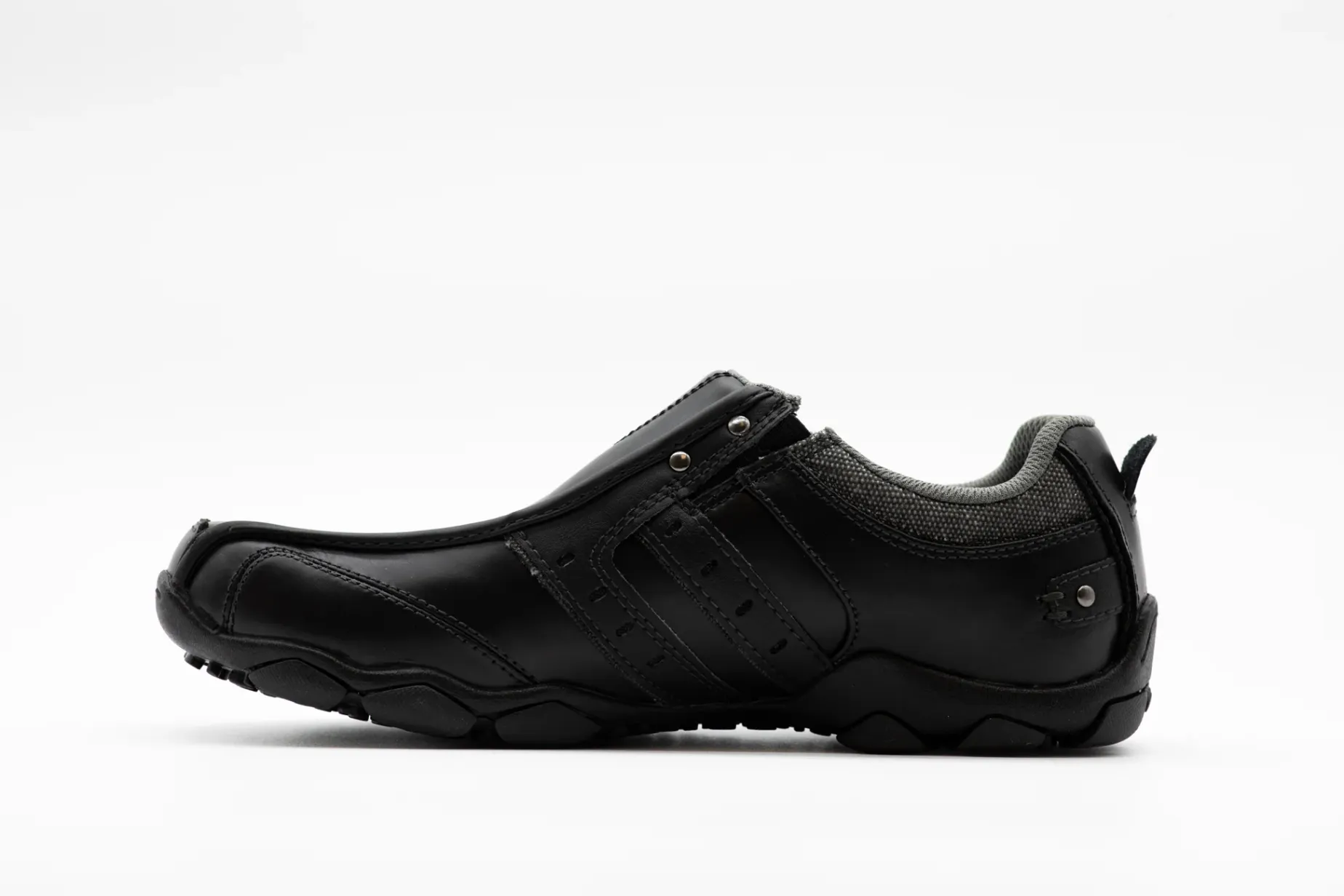 SKECHERS Diameter-Heisman