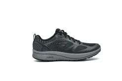 SKECHERS GORUN CONSISTENT - FLEET RUSH