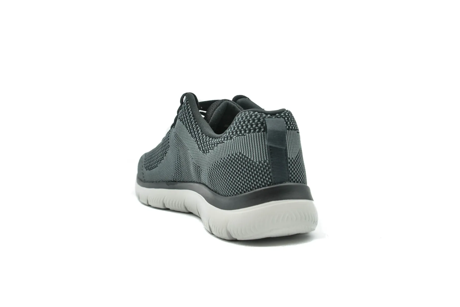 SKECHERS SUMMITS