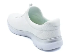 SKECHERS Summits