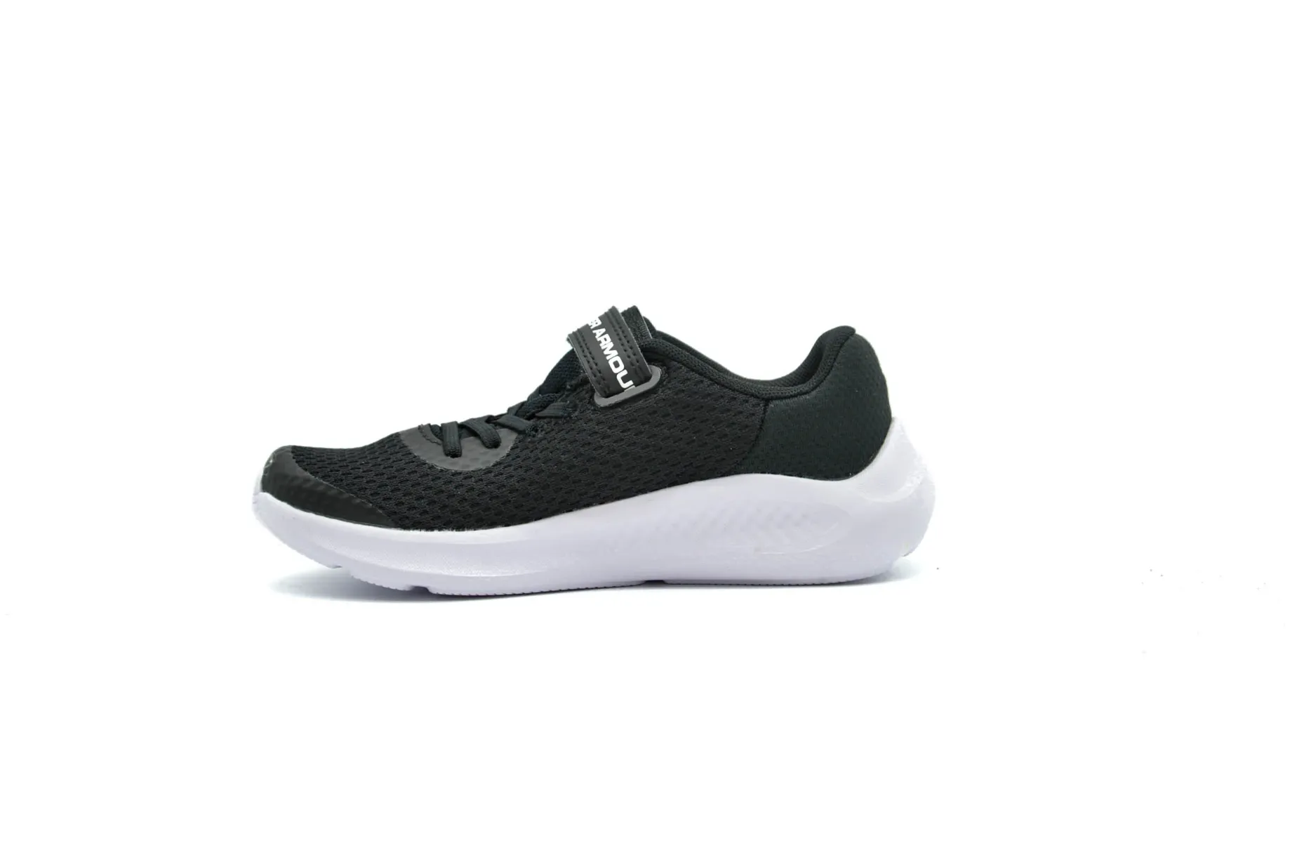 UNDER ARMOUR Charged Pursuit 3